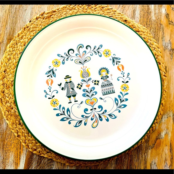 Vintage Other - Vintage Arklow Pottery Lad & Lassie Honey Stone Circular Platter☘️🇮🇪